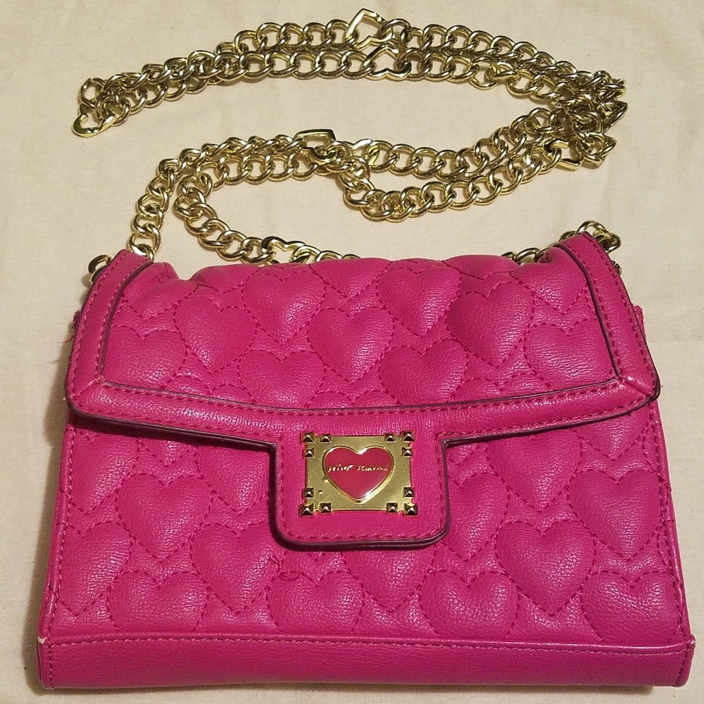 AUTHENTIC BETSEY JOHNSON HEART QUILT CROSSBODY